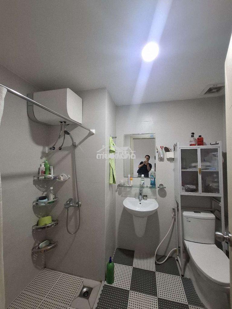 Chủ ngộp ngân hàng bán gấp căn 1pn  full nội thất view hồ bơi block c - 2