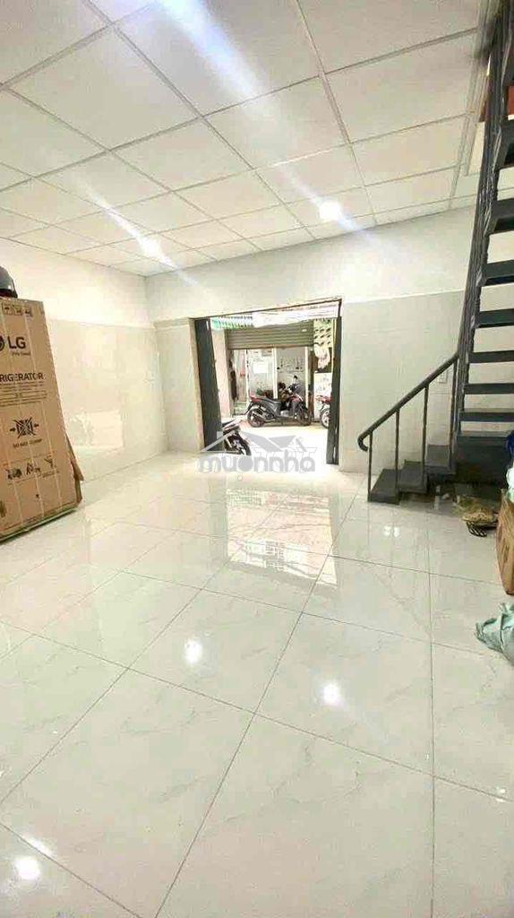Cho thuê nhà mới, 3 phòng ngủ hẻm lớn thoại ngọc hầu - 2