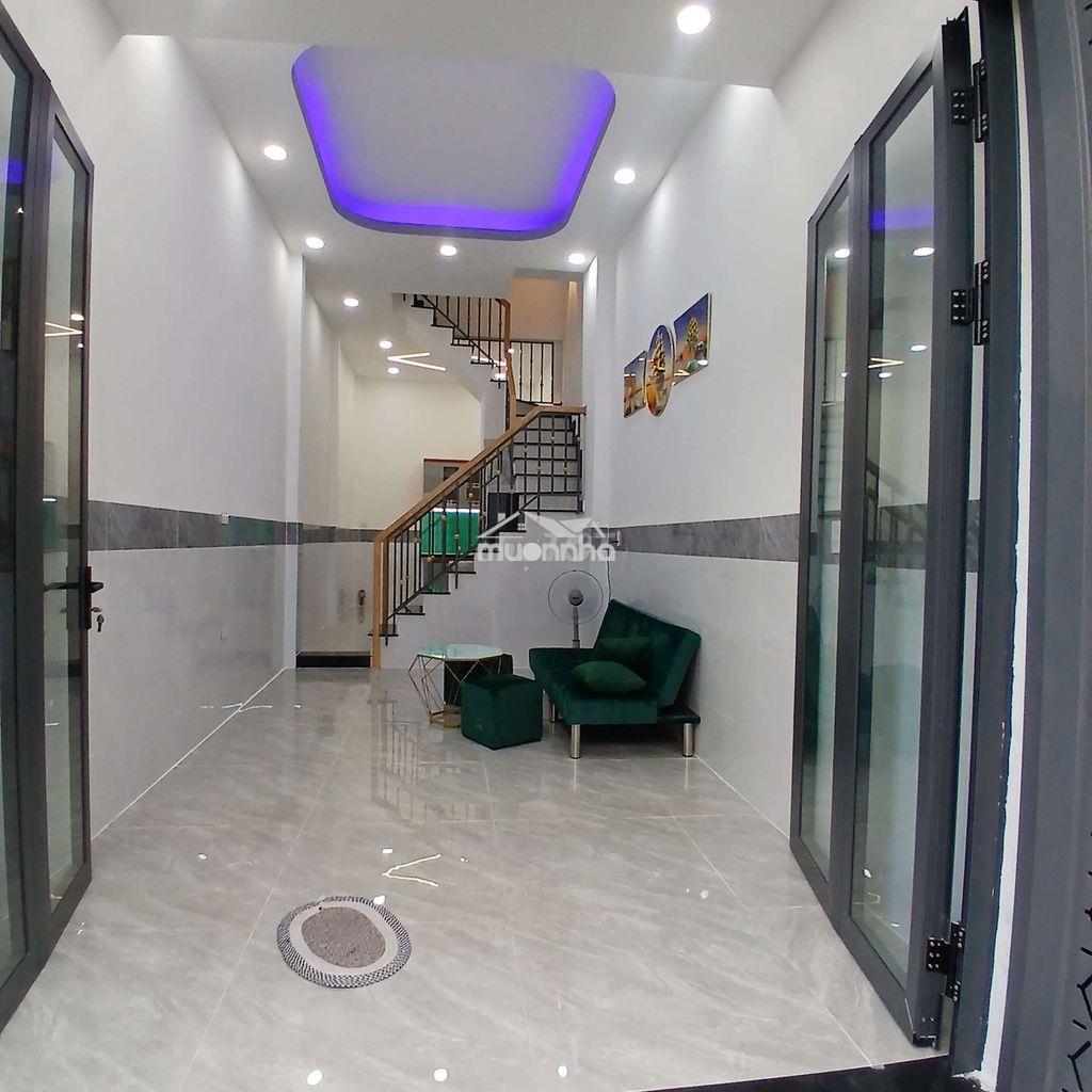 4 tỷ 350 thương lượng, nhà 3 tầng, mặt tiền kinh doanh, 4 phòng ngủ - 2