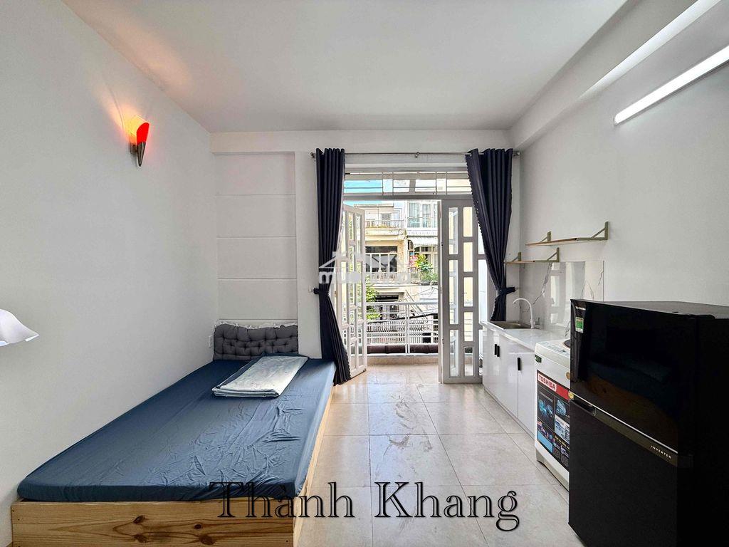 Cho thuê căn hộ bancol máy giặt riêng rộng 30m2 gần bờ kè hoàng sa q3 - 3