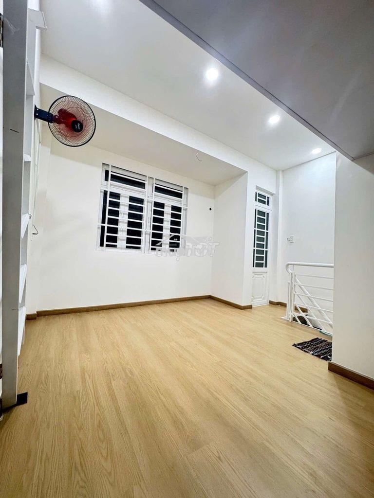 Nhà 2 tầng gần vòng xoay phú lâm, hẻm 3m thoáng mát. - 4