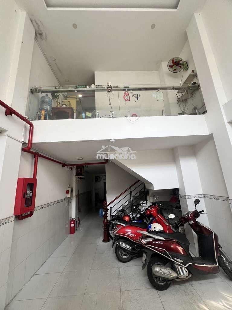 Gà đẻ trứng vàng chdv 12 phòng ngay ngã tư hàng xanh - 3