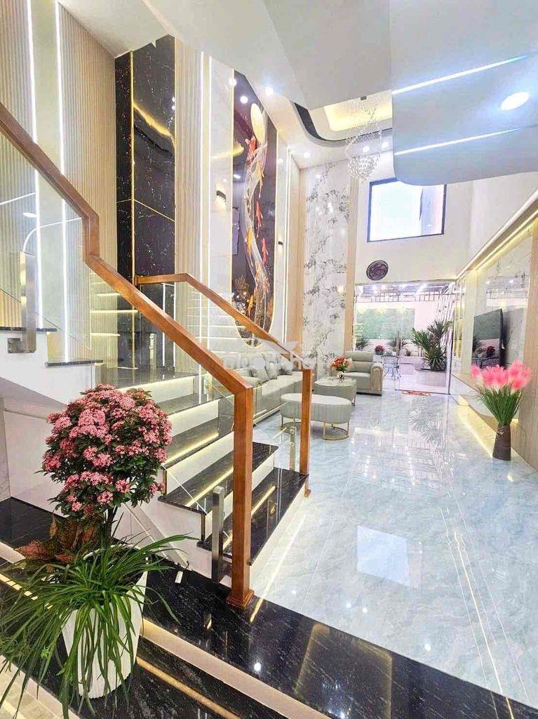 Nhà mới hoàn thiện có thang máy cần bán - 4