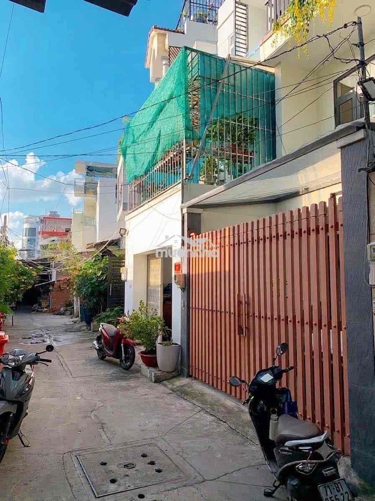 Nguyễn thị thập - 4 tỷ 990 - ôtô tới cửa - nhà 2 tầng 72m2 - ngang 6,4 - 3