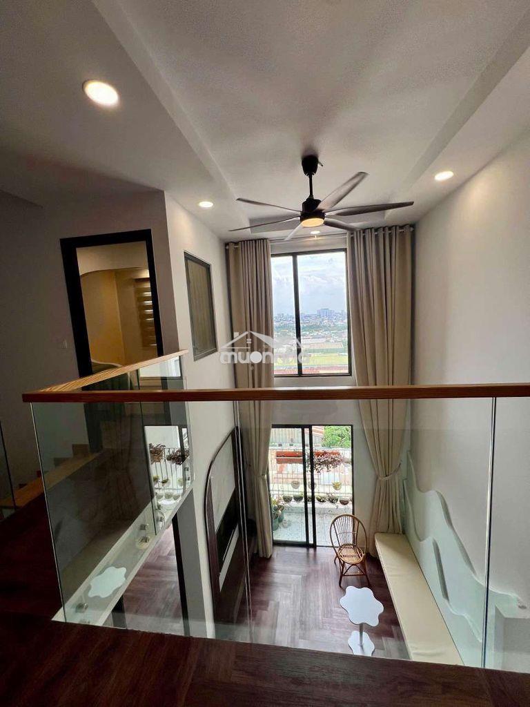 Căn hộ duplex the pegasuite2 đường tạ quang bửu phường bình đông
- 4