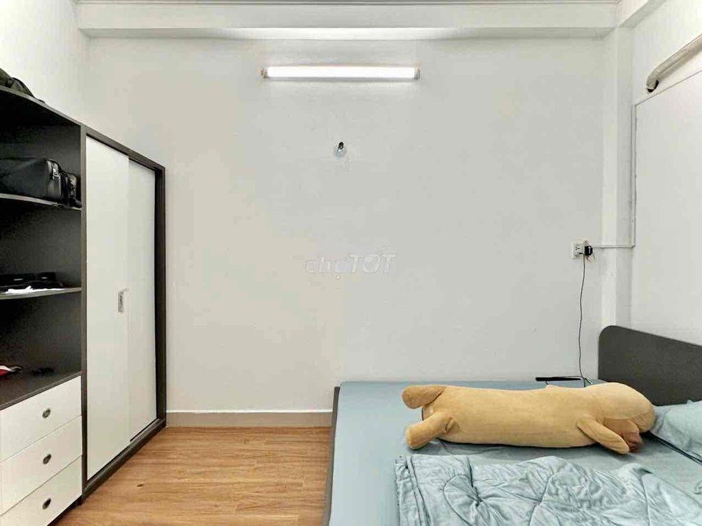Tên lửa, cửa sổ tách bếp - 4