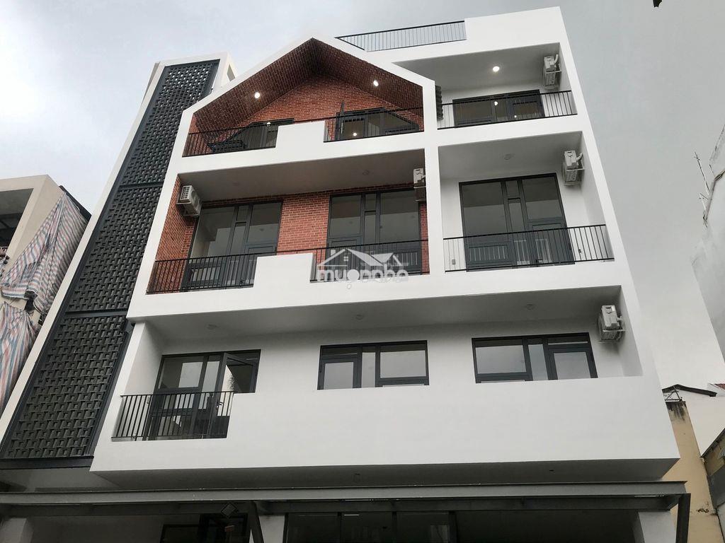 Chdv ban công ngay lâm văn bền q7 - 2