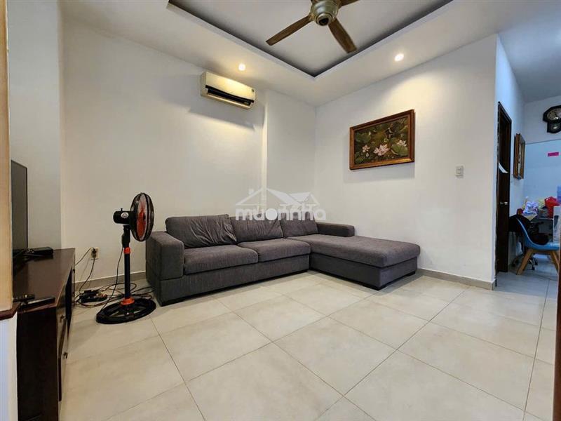 Bán nhà 3 tầng dt 68m2 hẻm đường cao thắng, bên hông chợ phú nhuận.