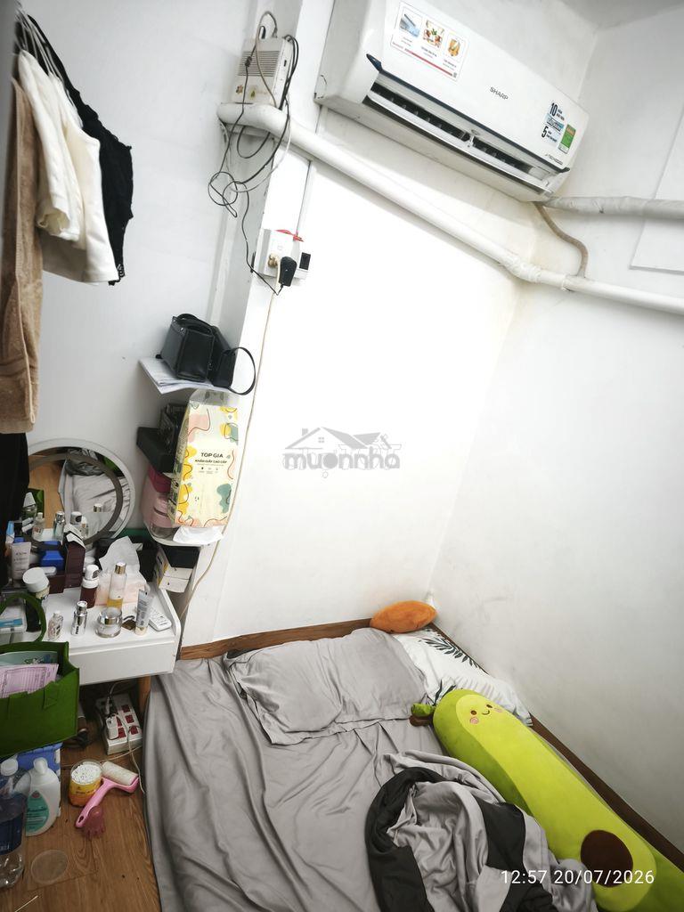 Phòng nhỏ lâu 1 máy lạnh, cửa sổ, giáp nguyên thái sơn, đhoc văn lang