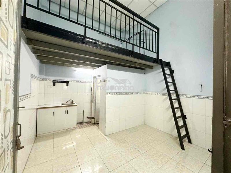 Phòng trọ giá rẻ gác cao ngay lê thị riêng