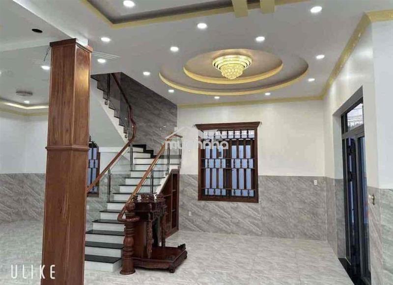 Cho thuê nhà 4phòng ngủ gần đại học quốc tế miền đông & tp mới aeon