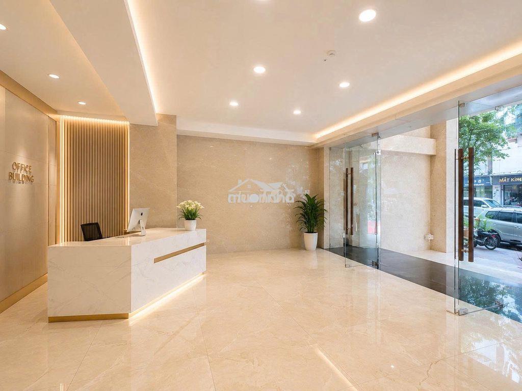 Toà nhà văn phòng 1800m2 sử dụng phường cầu ông lãnh quận 1 - 4