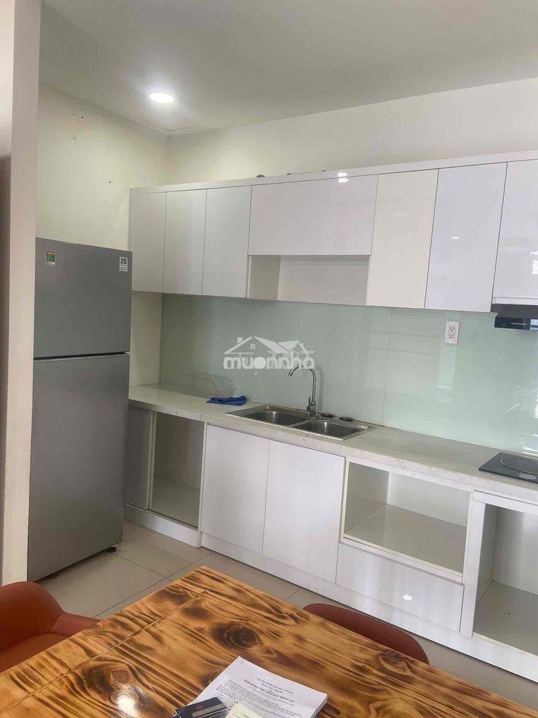 Chính chủ cho thuê căn hộ 2 phòng ngủ 3 phòng ngủ full nội thất