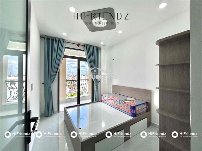 Khai trương căn hộ dịch vụ - ban công - thang máy - vòng xoay phú lâm