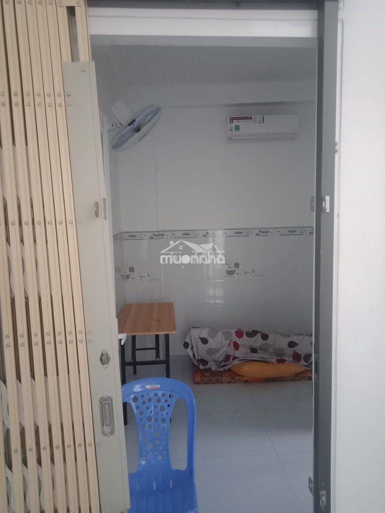 Phòng cho thuê giá 2.200.000đ (nhà 3 lầu mới xây)