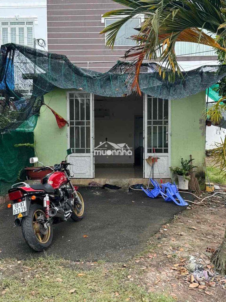 Đất chính chủ diện tích lớn gần vinhomes hóc môn