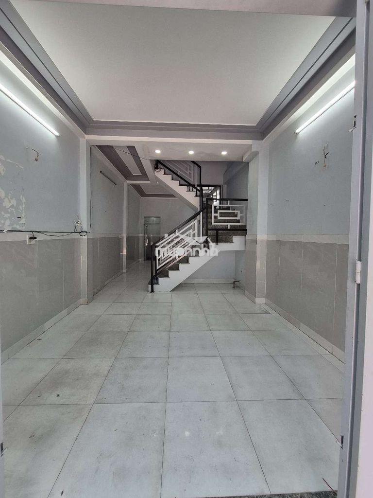 Cho thuê nhà 4x15m 1lầu 2pn 2wc y hình hxt lê trọng tấn - 2