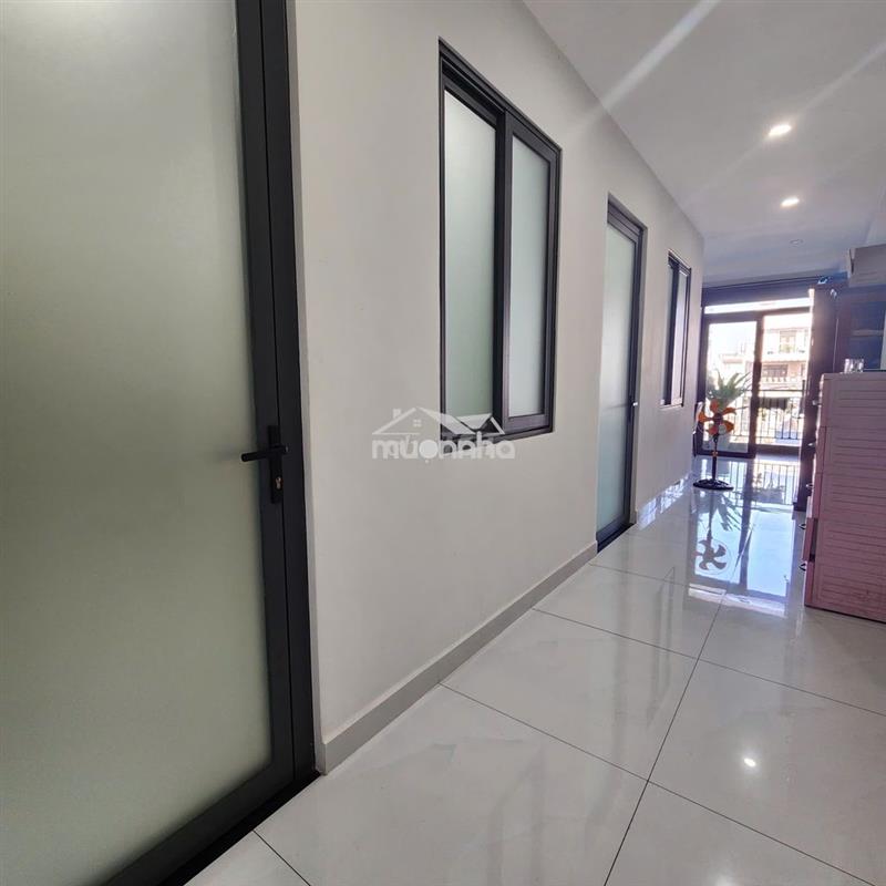Cho thuê nguyên tầng 2 tòa nhà tl 10 & lê đình cẩn, 6 x 14m, 3pn2wc