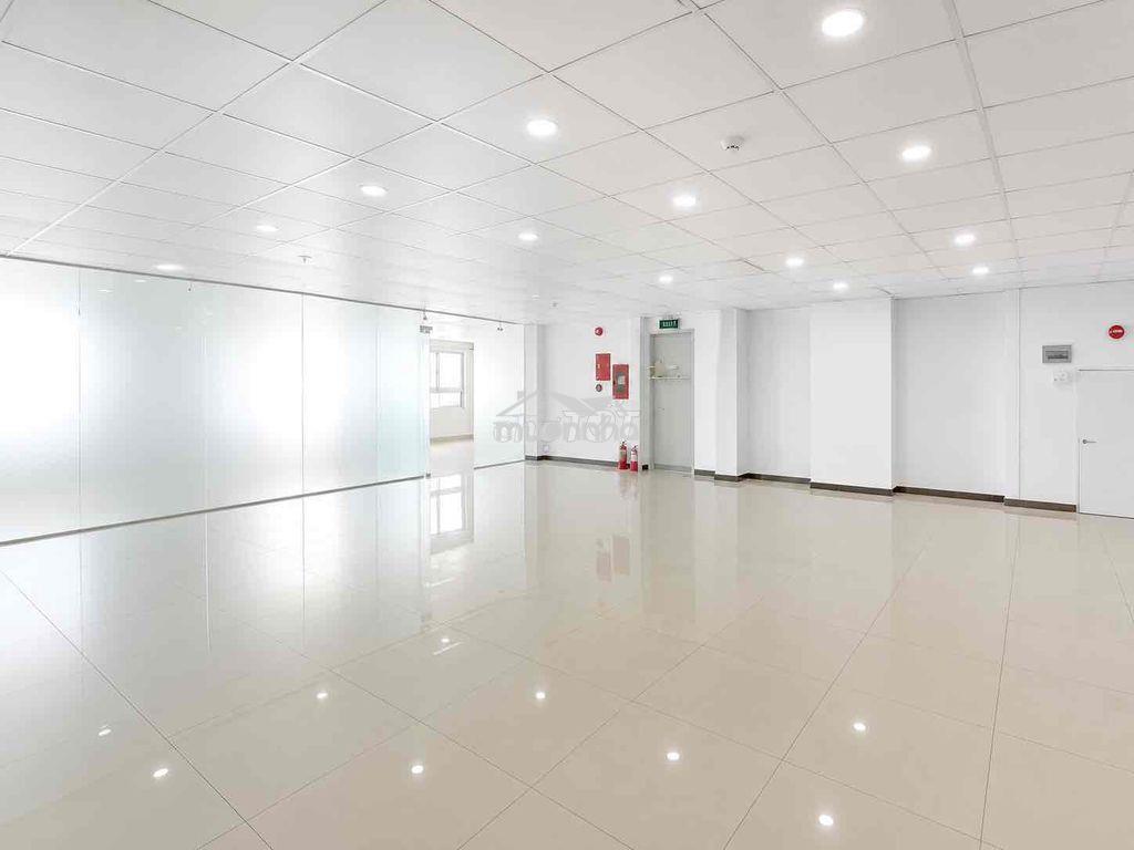 Cho thuê toà nhà office diện tích lớn 1500m2 sàn trung tâm quận 3 - 2