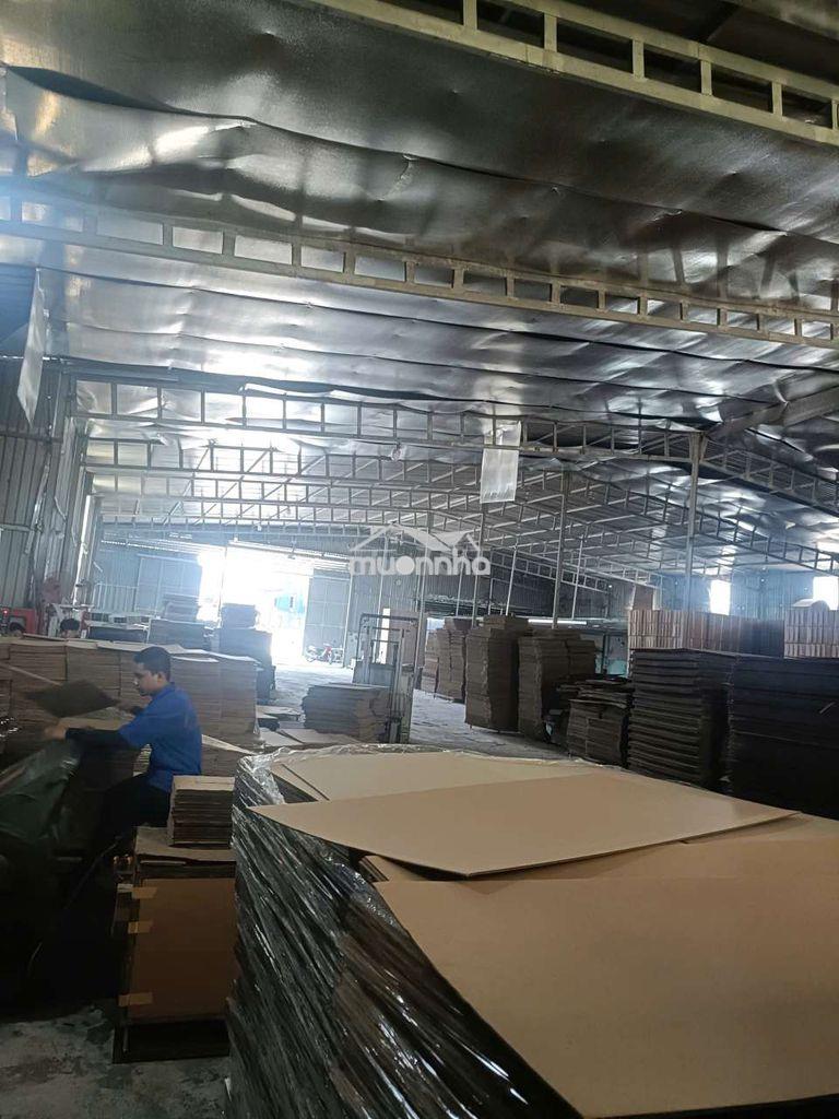 Xưởng tân uyên 1100m/35tr có 3 pha sx - 3