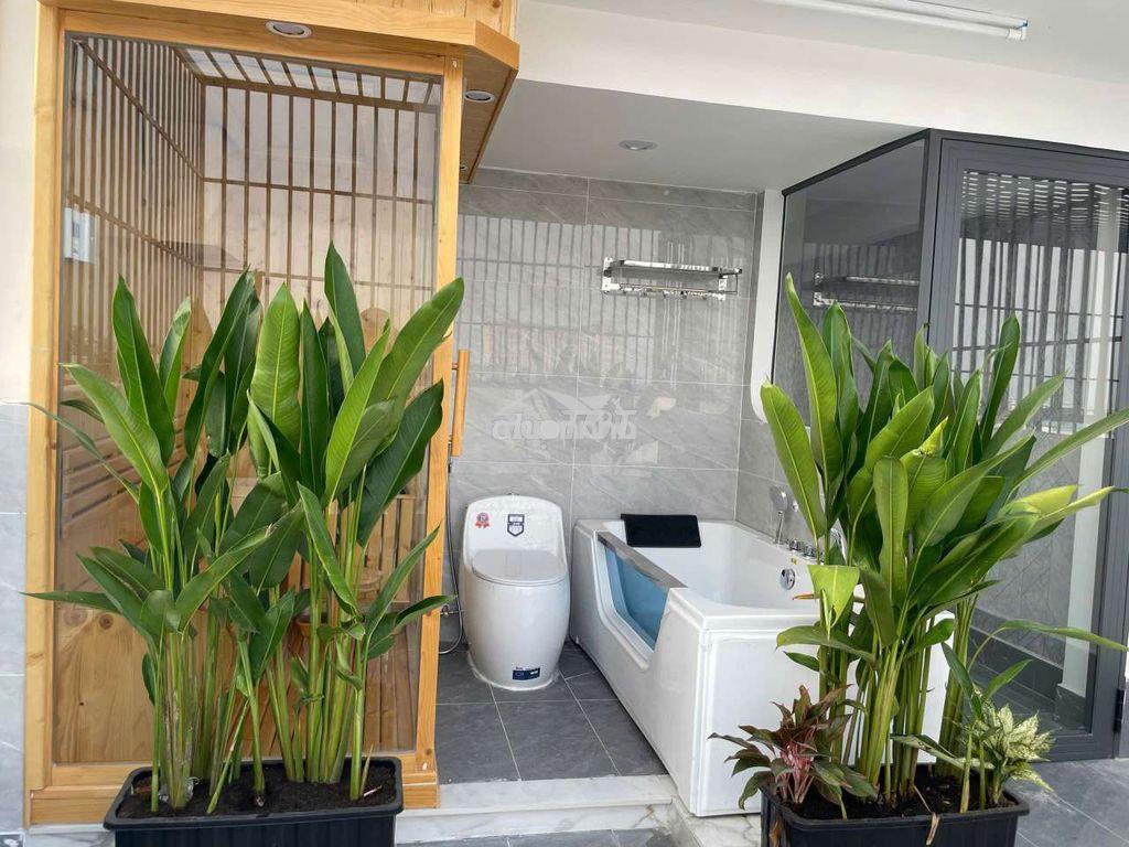Hạ giá bán gấp nhà xây mới 1 trệt 1 lửng 3 lầu đường thạnh lộc 27 - 4