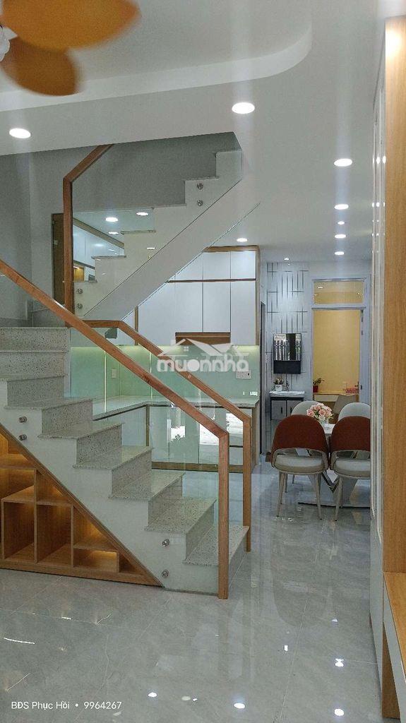 Nhà đẹp luxury , hxh, 3 pn (có pn trệt) , gần đầm sen park, quận 11