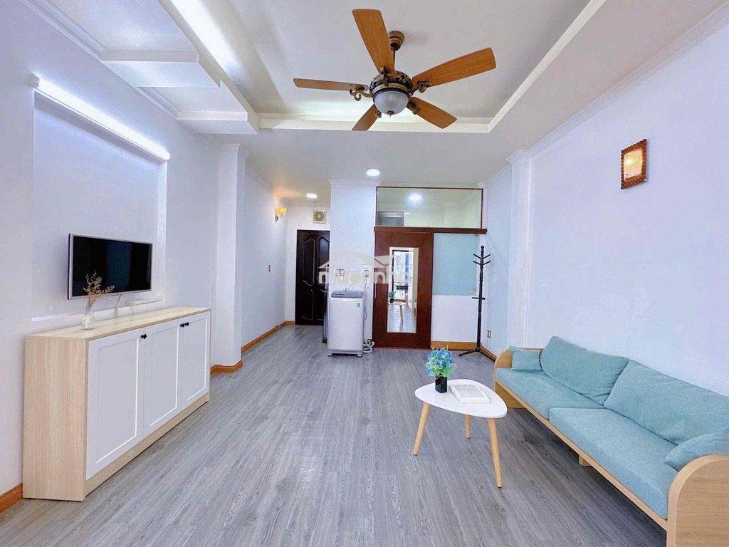 Căn hộ ban công tách bếp full nội thất nam kỳ khởi nghĩa quận 3 - 2