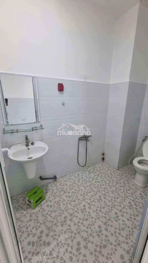 Chính chủ cho thuê phòng 40m2 - 3