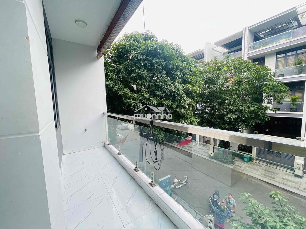 Văn phòng 40m2 có ban công giá chỉ 7 triệu/ tháng tại vạn phúc city - 4