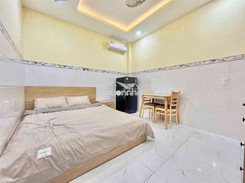 Phòng full nội thất khu trung tâm phú nhuận