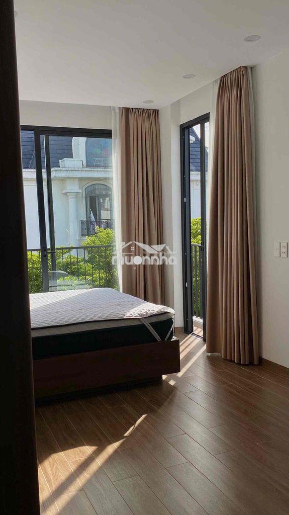 🌷Studio ban công siêu chữa lành ngay cầu sg quận 2