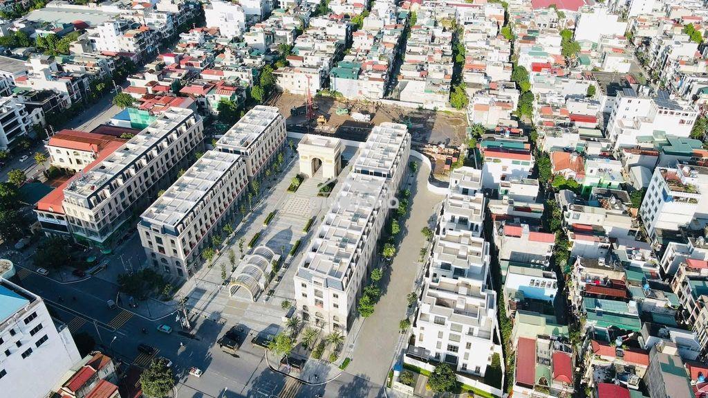 Liền kề ngã tư lý bôn - trần thái tông - 3