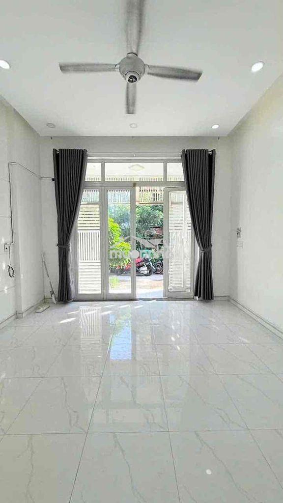 4,5x15 hem lê thị hà - 3