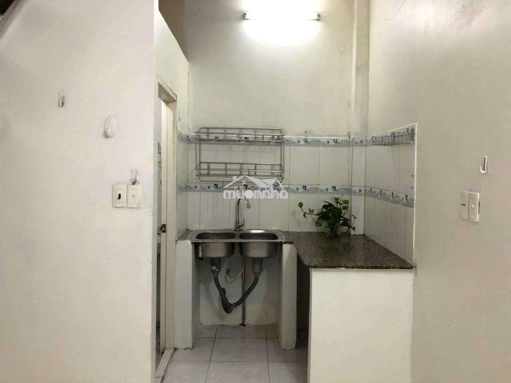 Nhà nnc 1 triệt 1 lầu 2wc cho thuê lâu dà,i gần ngã tư hoàng quốc việt - 3