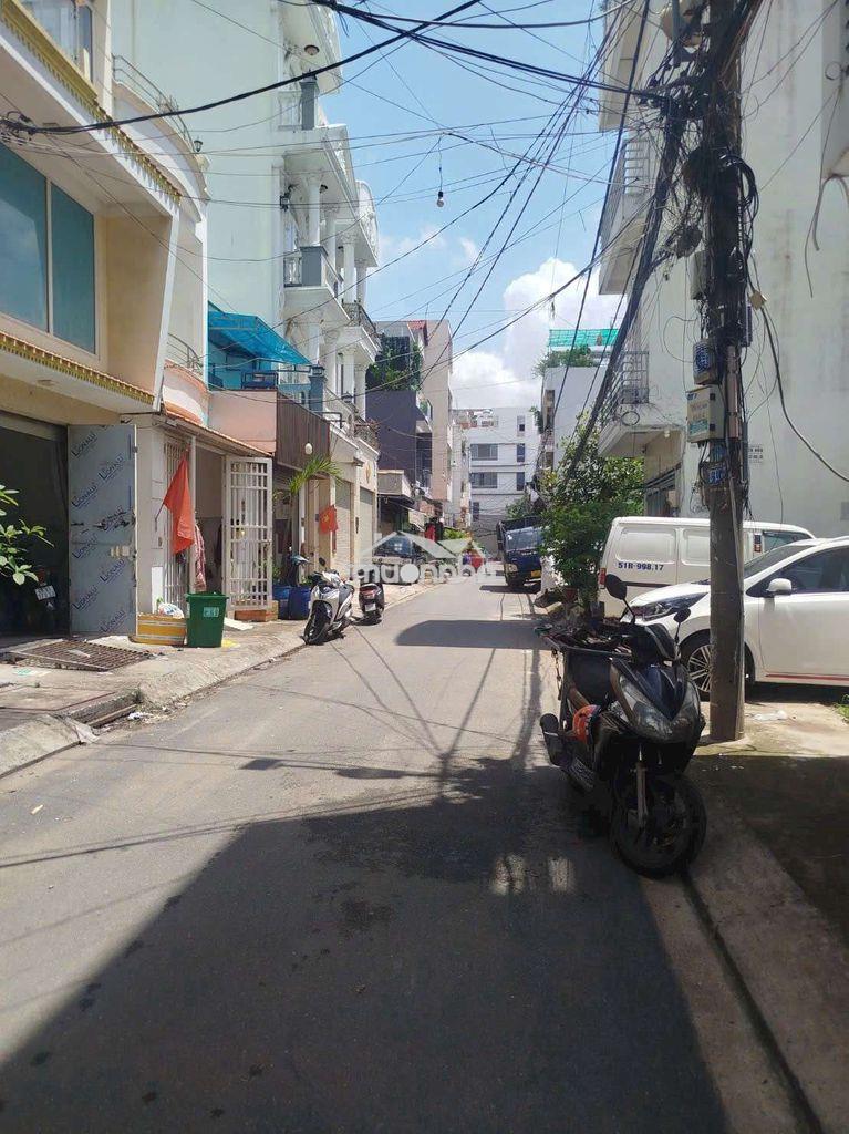 Hẻm xe hơi 8m_có 5pn gần khu chế xuất