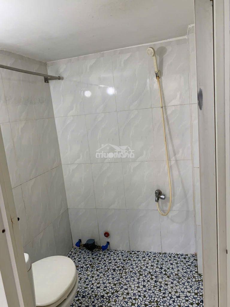 Phòng trọ 16m2 đường nguyễn giàn thanh, q. 10 - 4
