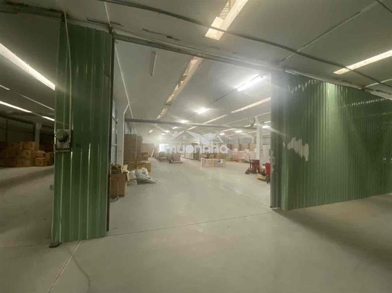 Cho thuê kho tân phú 330 m2
