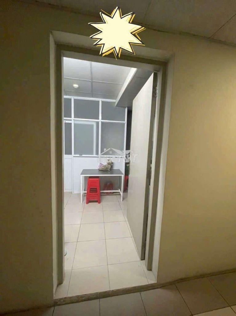 Khu thang máy việt sing. mới lấy sổ hồng về.790 triệu - 3