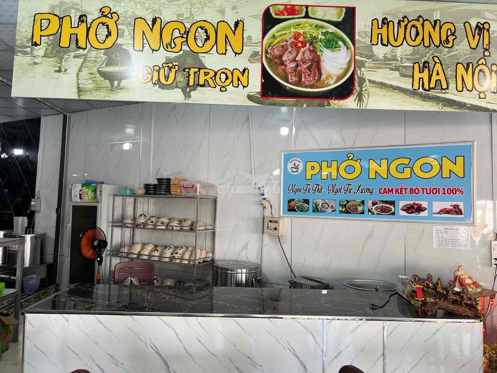 Cần sang quán phở vị trí 3 mặt tiền đường lớn. sát trường học c1, c2 - 4