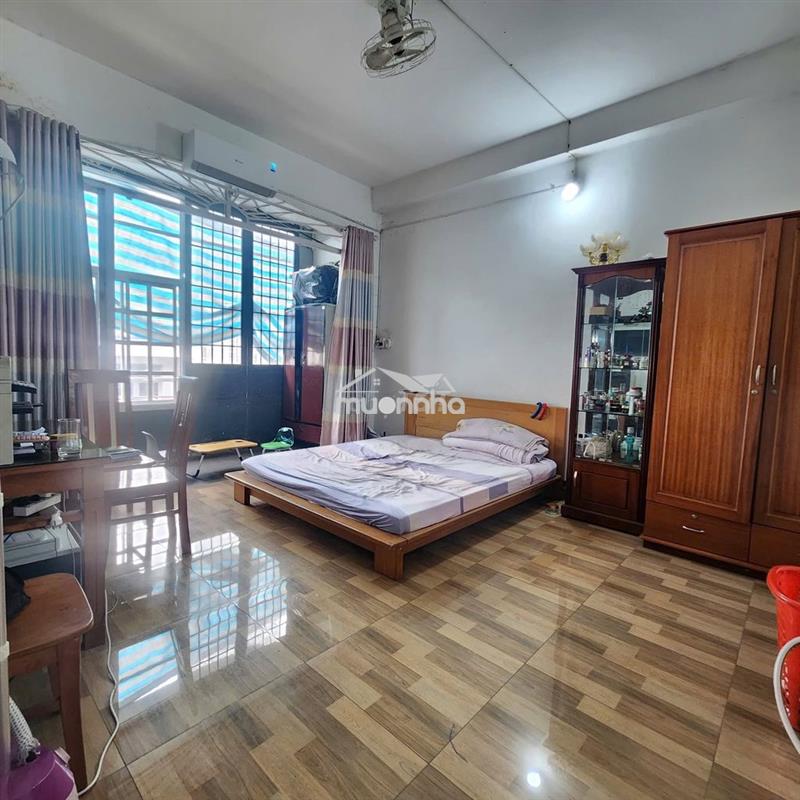 Cho thuê nhà tầng 1 & 2 276/mã lò, 8 x 17m, 3pn2wc, hẻm xe tải 8m