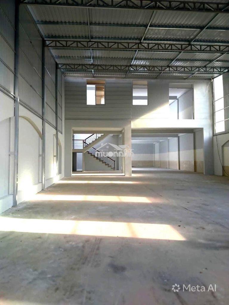 Cho thuê xưởng 600m2 đường xe công ngay khu công nghiệp tân đông hiệp