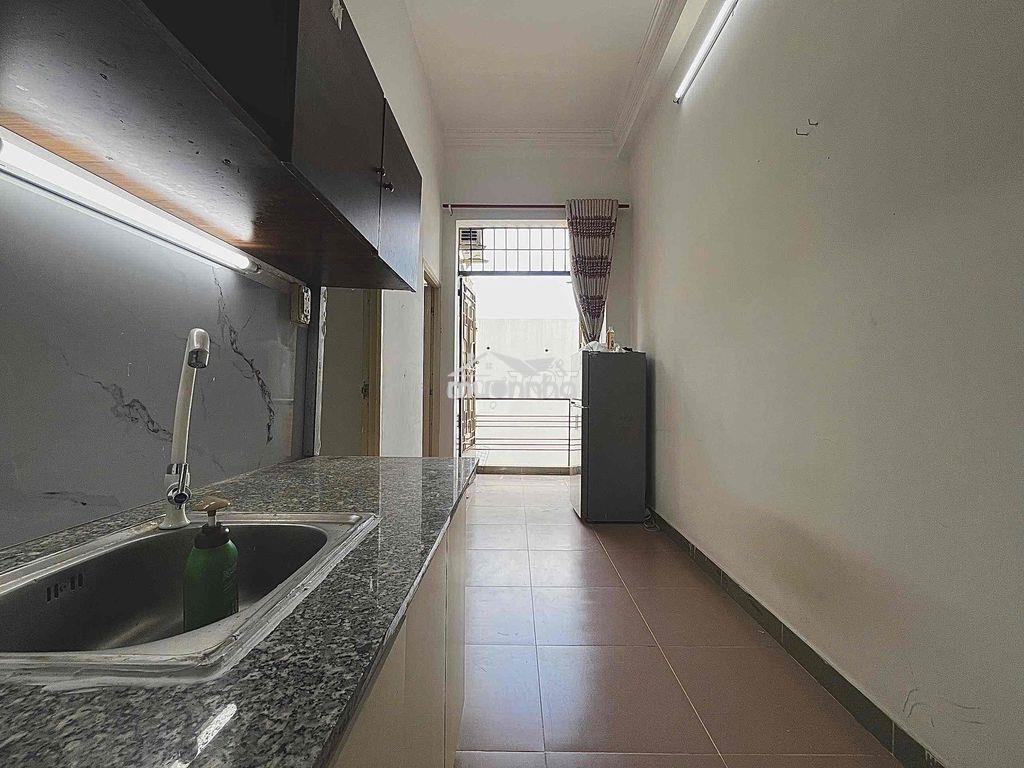 2pn - balcon - 40m2 - full nội thất - ngày tô hiến thành quận 10, - 4