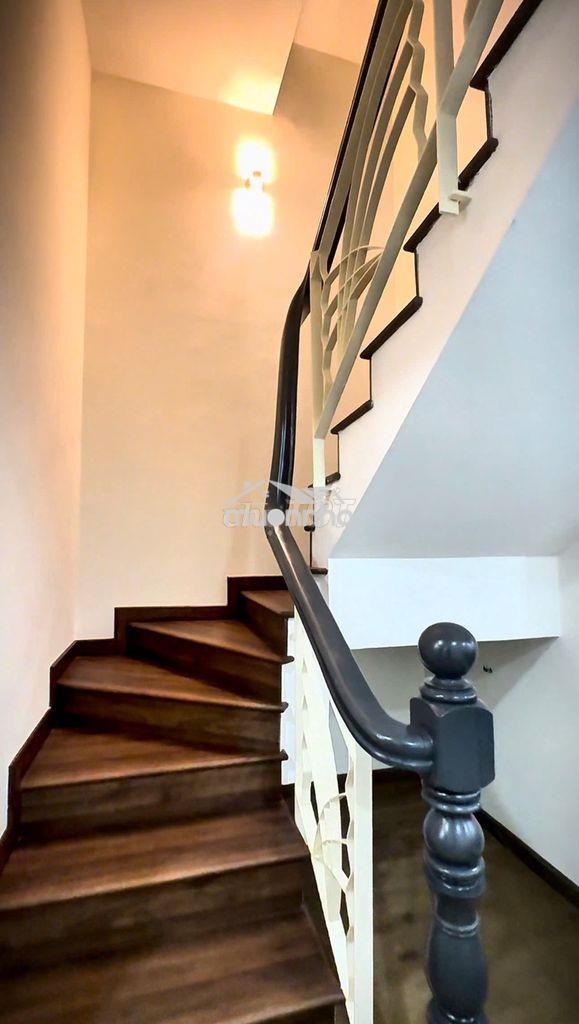 Căn nhà mới 3 phòng ngủ, sân thượng full nội thất, hxh hiệp bình chánh - 4
