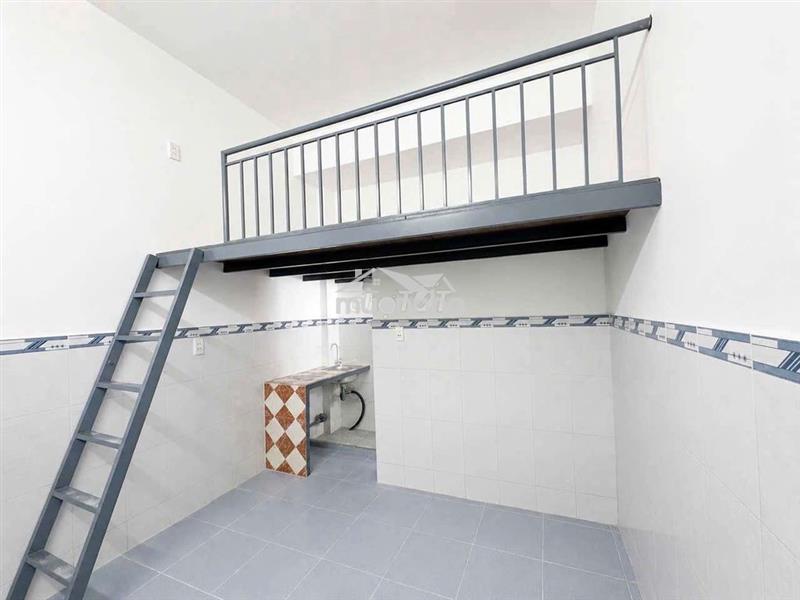Còn phòng mới xây giá rẻ