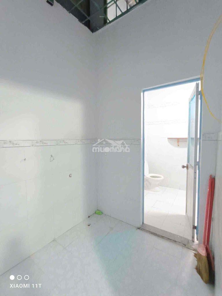 Nhà nguyên căn 4 phòng ngủ gần chợ hiệp bình, gần gigamal - 4