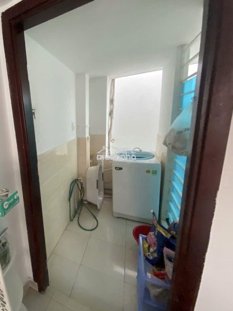 Cho thuê nguyên tầng p hoà hưng q10 có sân thượng - 4