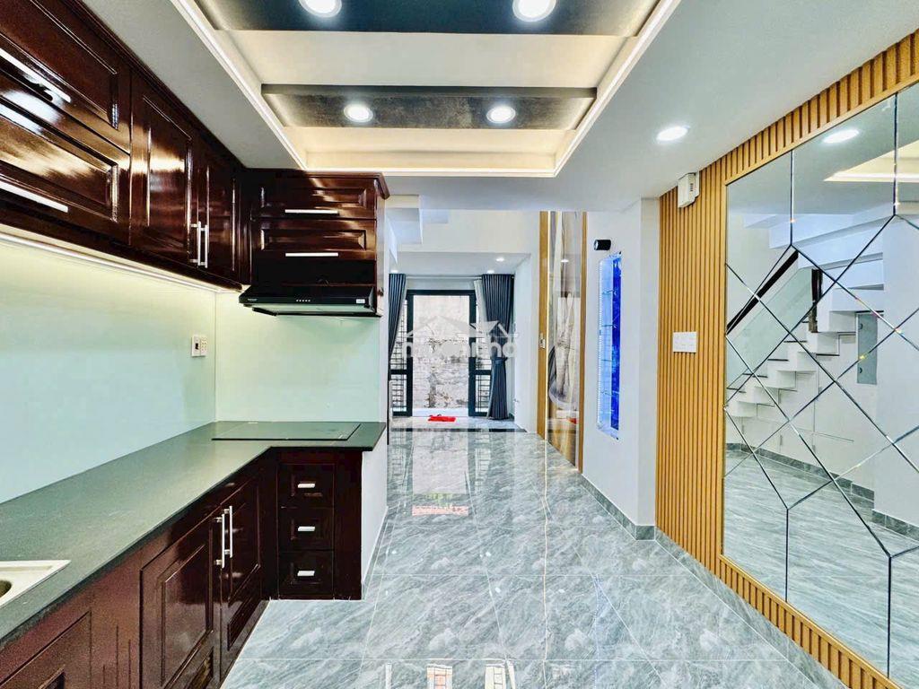 Bán nhanh nhà mới- thích quảng đức phú nhuận- 105,7m2 - 3 lầu - 2