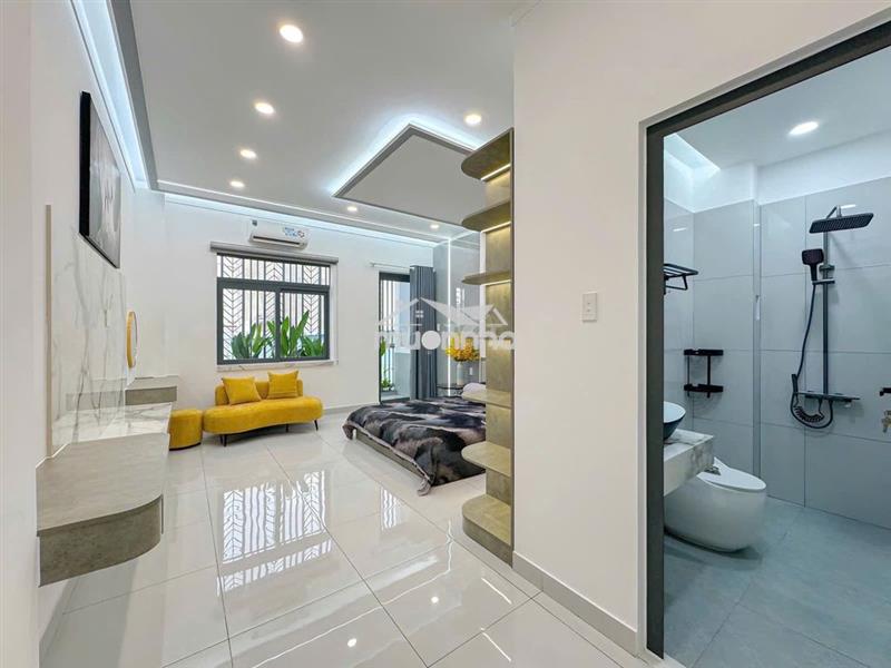 [Nhà đẹp] siêu phẩm mới đẹp vuông vức trần xuân soạn phường tân hưng