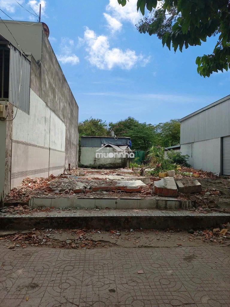 Bán miếng đất ông bà để lại gần chợ đệm bình chánh