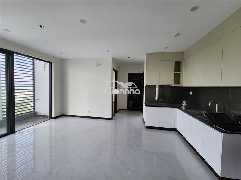 Bán căn góc 2pn 2pn 80m2 2 mặt tiền toà a chung cư skyview